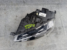 Laden Sie das Bild in den Galerie-Viewer, Frontscheinwerfer Citroën Berlingo 9816825080 Ein Stück (Rechts oder Links)