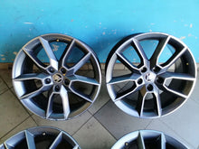 Laden Sie das Bild in den Galerie-Viewer, 4x Alufelge 18 Zoll 7.5" 5x112 51ET 5E0601025 Skoda Superb I Rim Wheel FEL8810428979eu