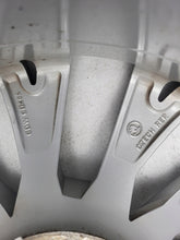 Laden Sie das Bild in den Galerie-Viewer, 1x Alufelge 18 Zoll 8.0&quot; 5x112 44ET 3V0601025AN Skoda Superb Iii Rim Wheel