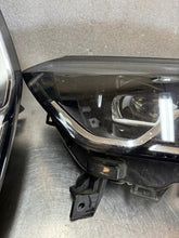 Load image into Gallery viewer, Frontscheinwerfer Renault Koleos II 260600731R LED Links Scheinwerfer Headlight SCH1968653081fc