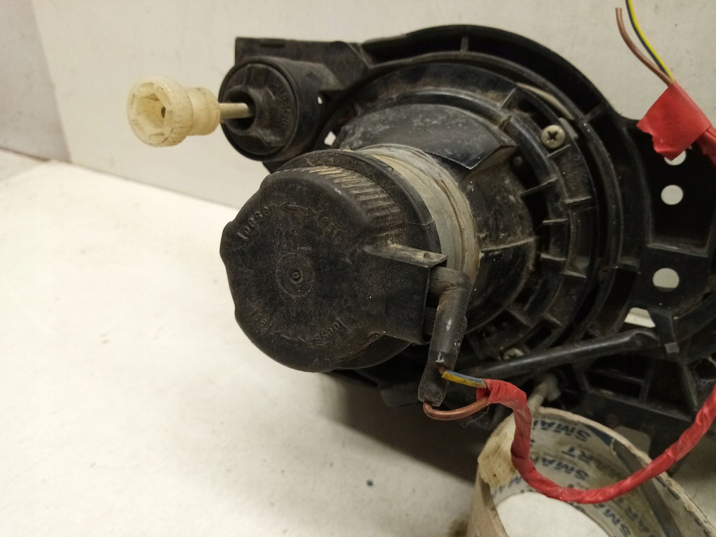 Frontscheinwerfer BMW E30 13436600 Rechts Scheinwerfer Headlight SCH9028614228rp