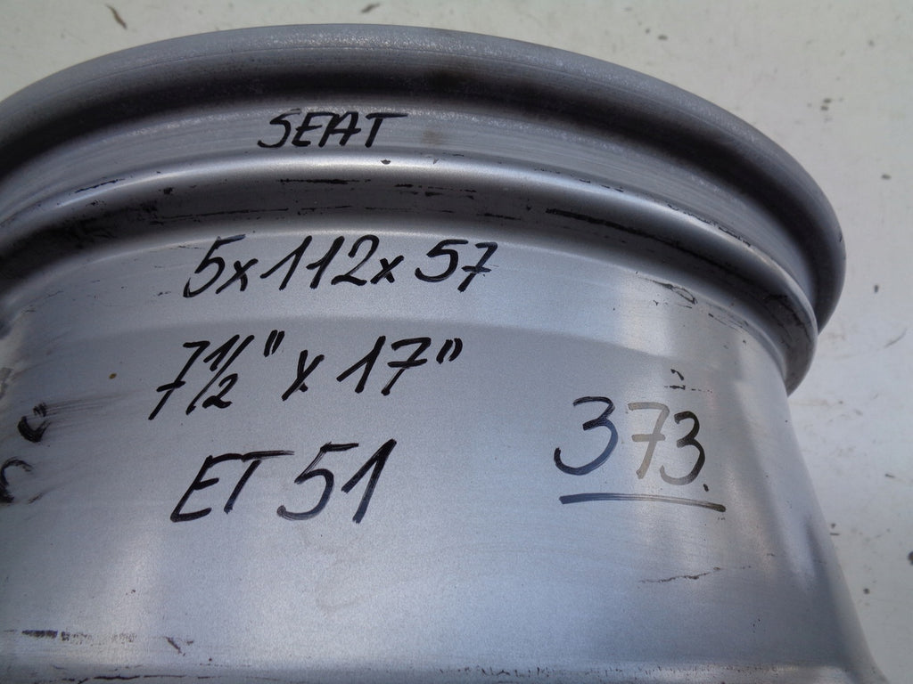 1x Alufelge 17 Zoll 7.5" 5x112 51ET Glanz Silber 5F0601025B Seat Rim Wheel