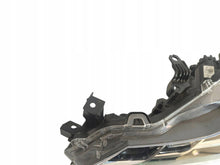 Laden Sie das Bild in den Galerie-Viewer, Frontscheinwerfer Toyota Corolla 81150-02T31 Links Scheinwerfer Headlight SCH7681034769px