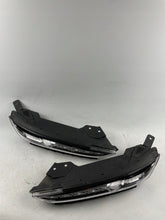 Laden Sie das Bild in den Galerie-Viewer, Frontscheinwerfer Hyundai Kona 92207-J9000 Ein Satz Scheinwerfer Headlight SCH9747809587gh