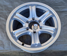 Load image into Gallery viewer, 1x Alufelge 17 Zoll 7.0" 6x139.7 27ET Silber Mitsubishi L200 Rim Wheel FEL9638908922mp