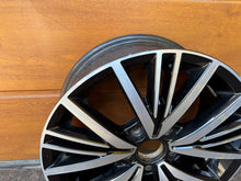 Load image into Gallery viewer, 1x Alufelge 16 Zoll 6.5" 5x112 46ET Glanz Schwarz 5G0601025CD VW Golf Vii FEL1867151955fz