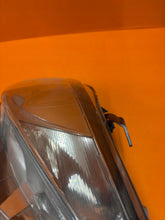 Laden Sie das Bild in den Galerie-Viewer, Frontscheinwerfer Seat Ibiza I 6J2941007 Xenon Links Scheinwerfer Headlight SCH3456498534qy