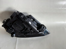 Laden Sie das Bild in den Galerie-Viewer, Frontscheinwerfer Audi Q2 81A941011 Links Scheinwerfer Headlight SCH7690540793sn