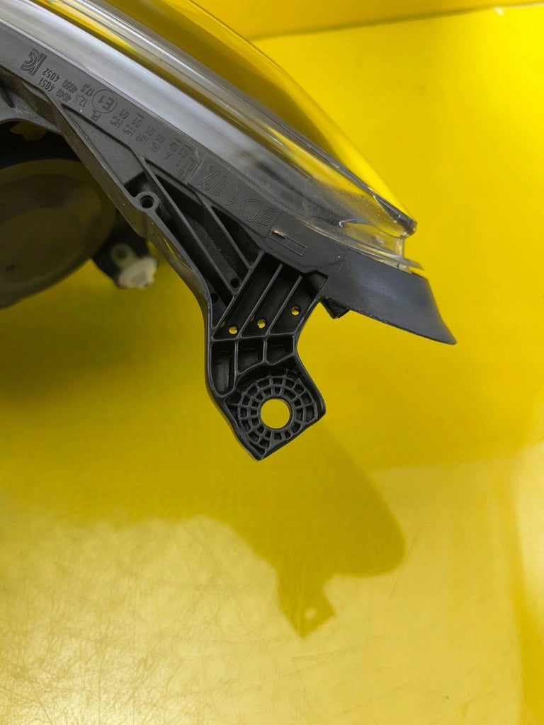Frontscheinwerfer Renault Kadjar 260104607R LED Rechts Scheinwerfer Headlight SCH8401746686tj