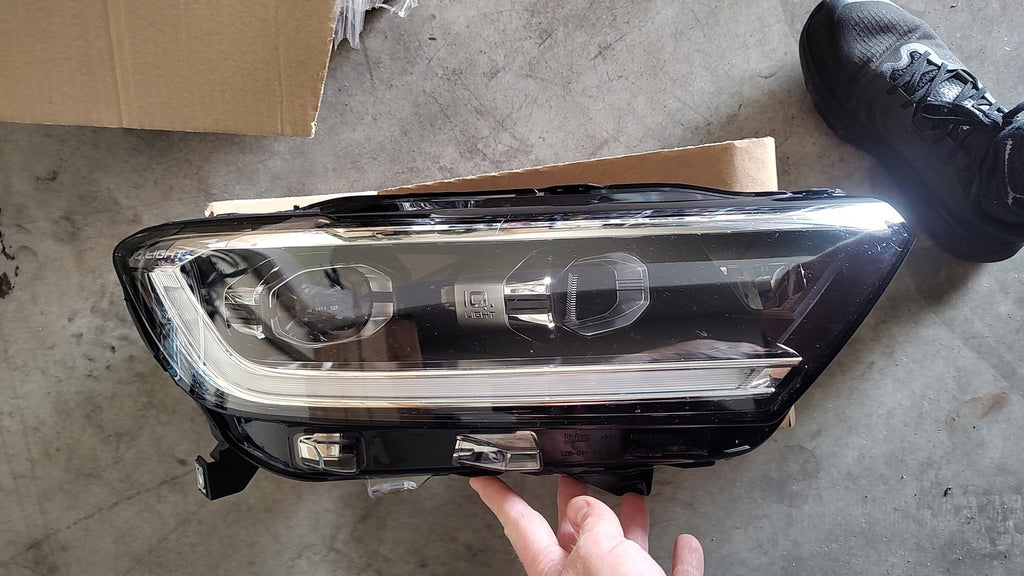 Frontscheinwerfer VW T Roc 2GA941036AP Rechts Scheinwerfer Headlight SCH7588615603uv