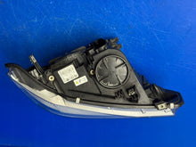 Load image into Gallery viewer, Frontscheinwerfer BMW F36 F32 F33 7410786-06 Xenon Rechts Scheinwerfer Headlight SCH3195444940mf