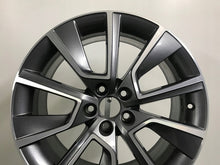 Laden Sie das Bild in den Galerie-Viewer, 1x Alufelge 17 Zoll 7.0&quot; 5x100 46ET 5JJ601025G Skoda Rim Wheel