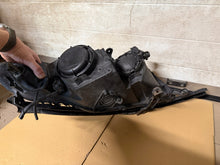 Laden Sie das Bild in den Galerie-Viewer, Frontscheinwerfer Honda Civic I 251035 Links Scheinwerfer Headlight SCH3457833059ci