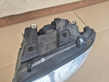 Laden Sie das Bild in den Galerie-Viewer, Frontscheinwerfer Audi A6 C5 Ein Satz Scheinwerfer Headlight SCH9613292232iz