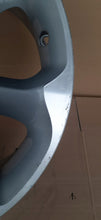 Laden Sie das Bild in den Galerie-Viewer, 1x Alufelge 17 Zoll 7.5&quot; 5x108 55ET 31255953 Volvo V70 C30 S40 V50 Rim Wheel