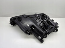 Laden Sie das Bild in den Galerie-Viewer, Frontscheinwerfer Seat Tarraco 5FJ941007K Links Scheinwerfer Headlight SCH1187000732wl