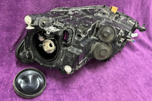 Load image into Gallery viewer, Frontscheinwerfer VW Caddy 2K1941032A Xenon Rechts Scheinwerfer Headlight SCH6578681394jw