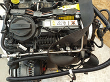 Laden Sie das Bild in den Galerie-Viewer, Motor BMW F40 B38115A 1.5 Benzin Engine Komplett