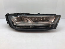 Load image into Gallery viewer, Frontscheinwerfer Audi Q7 4M0941036 Rechts Scheinwerfer Headlight