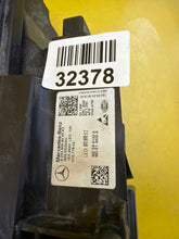 Load image into Gallery viewer, Frontscheinwerfer Mercedes-Benz Eqa Eqb A2439069000 LED Rechts Headlight SCH1603849801wv