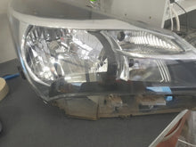 Load image into Gallery viewer, Frontscheinwerfer Toyota Yaris LED Rechts Scheinwerfer Headlight