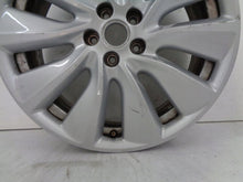 Laden Sie das Bild in den Galerie-Viewer, 1x Alufelge 19 Zoll 7.0" 5x108 38ET Glanz Silber YP00064580 Opel Grandland FEL5610214336xr