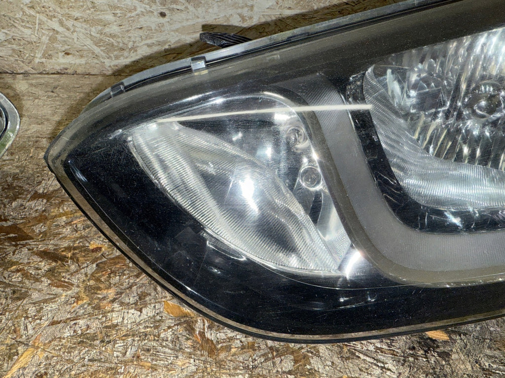 Frontscheinwerfer Hyundai I20 Ein Satz Scheinwerfer Headlight
