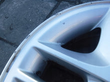 Laden Sie das Bild in den Galerie-Viewer, 1x Alufelge 16 Zoll 7.0&quot; 5x120 47ET 6752769 BMW Rim Wheel