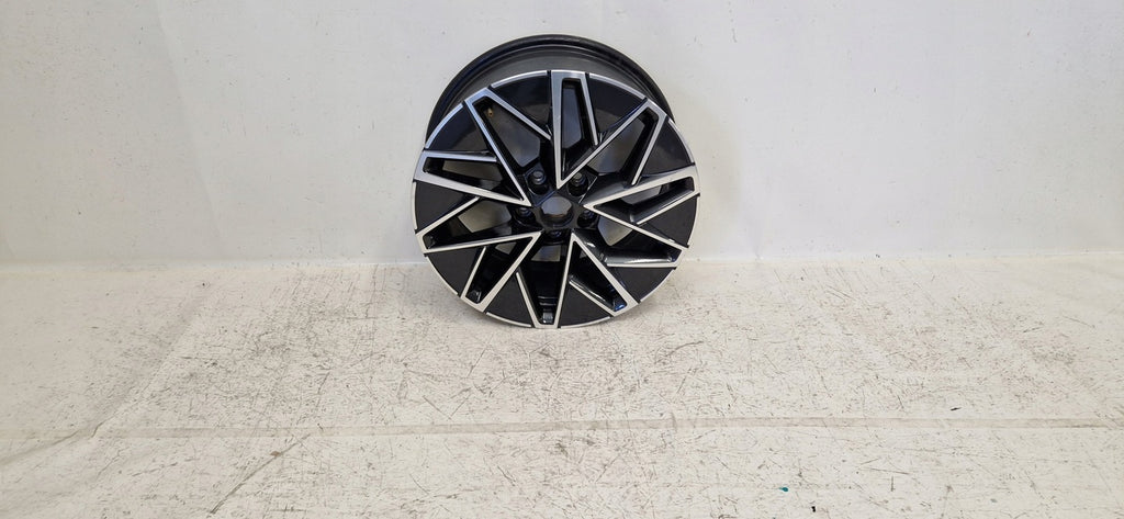 1x Alufelge 17 Zoll 7.0" 5x112 46ET Glanz Silber 5E3601025 Mg Octavia 5e3