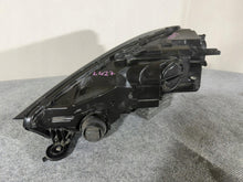 Laden Sie das Bild in den Galerie-Viewer, Frontscheinwerfer Audi A4 B9 8W0941006 8W0941006A 85122000 Xenon Rechts SCH8697136753xb