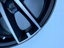 Laden Sie das Bild in den Galerie-Viewer, 1x Alufelge 16 Zoll 6.5&quot; 5x114.3 45ET Glanz Silber 42611-YY500 Mg Auris