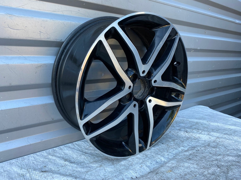 1x Alufelge 18 Zoll 7.0" 5x112 A1564010100 Mercedes-Benz Gla Rim Wheel