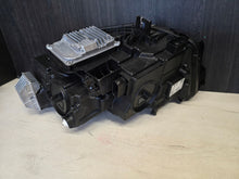 Laden Sie das Bild in den Galerie-Viewer, Frontscheinwerfer Mercedes-Benz W247 A2479067002 LED Rechts Headlight SCH6021200539ry