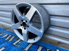 Load image into Gallery viewer, 1x Alufelge 19 Zoll A1664011902 Mercedes-Benz W166 Rim Wheel FEL4946669467lp