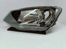 Laden Sie das Bild in den Galerie-Viewer, Frontscheinwerfer Skoda Fabia III Nj3 6V1941015 90076294 Links Headlight SCH7880321557bj