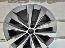 Load image into Gallery viewer, 1x Alufelge 17 Zoll 7.0&quot; 5x100 43ET Glanz 6P0601025C Mg Ibiza Iv Rim Wheel