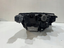Laden Sie das Bild in den Galerie-Viewer, Frontscheinwerfer Skoda Octavia 5E4941015A- LED Links Scheinwerfer Headlight SCH2874702324yo