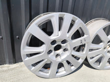 Load image into Gallery viewer, 4x Alufelge 16 Zoll 7.0&quot; 5x112 42ET Glanz Silber 4F0601025CF Audi A4 A3