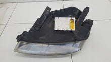 Laden Sie das Bild in den Galerie-Viewer, Frontscheinwerfer Ford Focus C-Max 3M51-13005-EH 5DV008290-00 Rechts Headlight