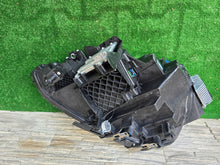 Laden Sie das Bild in den Galerie-Viewer, Frontscheinwerfer BMW 2 G42 5A03E32 LED Rechts Scheinwerfer Headlight SCH8924245668jv