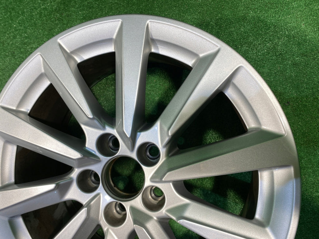 1x Alufelge 16 Zoll 6.5" 5x100 40ET 82A601025C Audi A1 Rim Wheel FEL4065516690pe