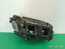 Laden Sie das Bild in den Galerie-Viewer, Frontscheinwerfer Mercedes-Benz Glc A2539065701 Ein Stück (Rechts oder Links) SCH9105136606kj