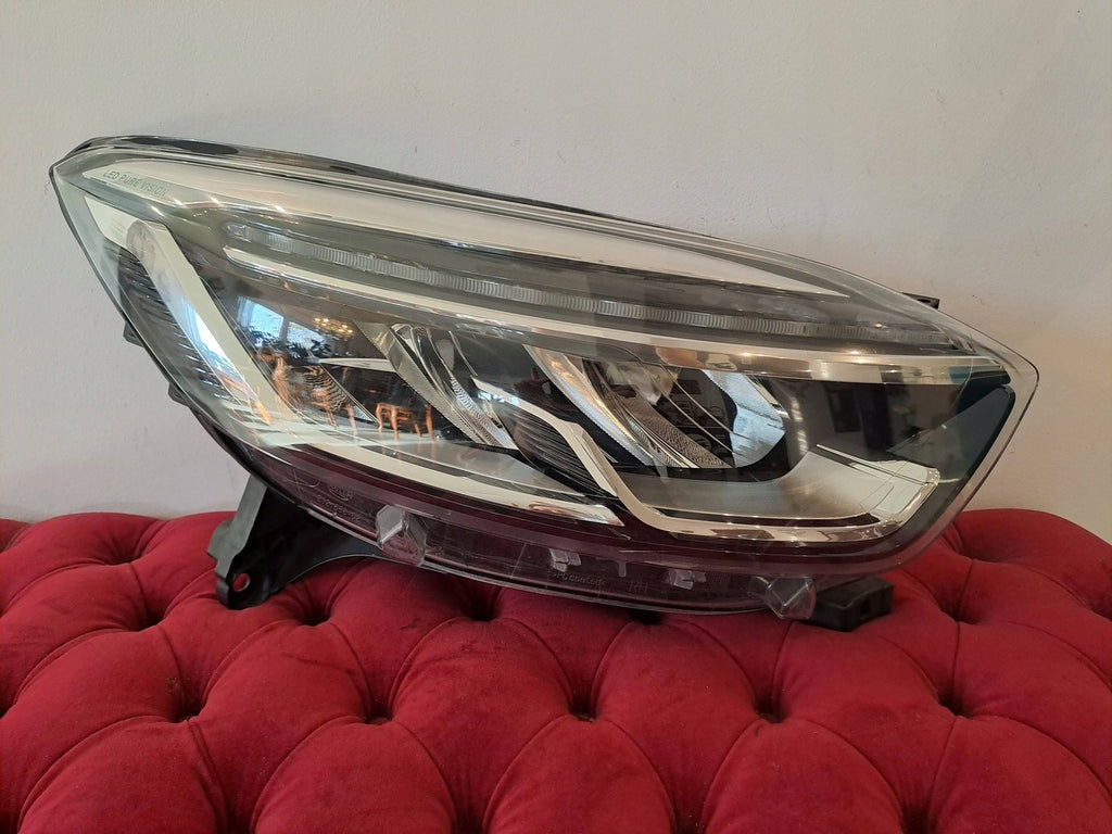 Frontscheinwerfer Renault Captur 01297706 Rechts Scheinwerfer Headlight SCH9071758046xs