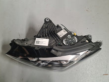 Load image into Gallery viewer, Frontscheinwerfer BMW U06 5A42247 Links Scheinwerfer Headlight SCH5622950073pj