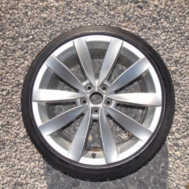 1x Alufelge 19 Zoll 9.0