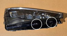Laden Sie das Bild in den Galerie-Viewer, Frontscheinwerfer Skoda Scala 657941016A 90176079 LED Rechts Headlight SCH9625602406rw
