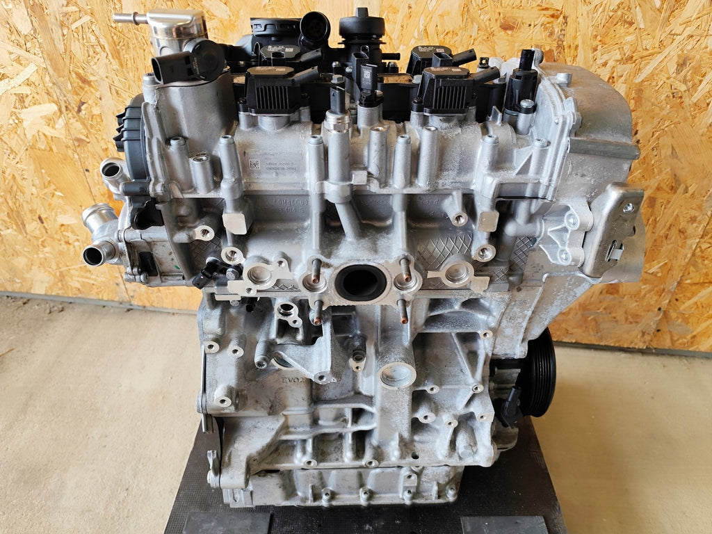 Motor Audi A3 05E100033A 1.5 TSI 85kW 19TKm 2024 Benzin Engine Unkomplett