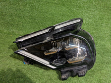 Load image into Gallery viewer, Frontscheinwerfer Citroën C4 III CSC29243 Links Scheinwerfer Headlight SCH9097471156zo