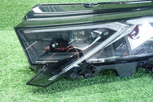Laden Sie das Bild in den Galerie-Viewer, Frontscheinwerfer Skoda Octavia IV 5E4941035 Links Scheinwerfer Headlight SCH3210259374rj