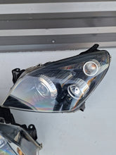 Load image into Gallery viewer, Frontscheinwerfer Opel Astra Xenon Rechts Scheinwerfer Headlight